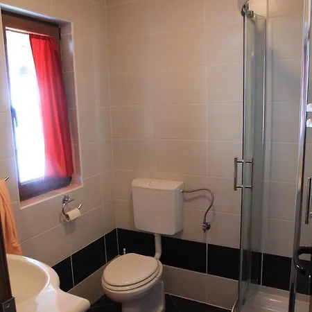 Сasa de vacaciones Edi